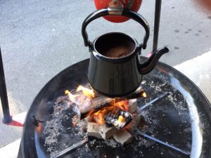 Mose værksted Tanke Kaffe a la Bon-fire - Opskrifter fra Bon-Fire . Få inspiration til lækker  mad over bål!