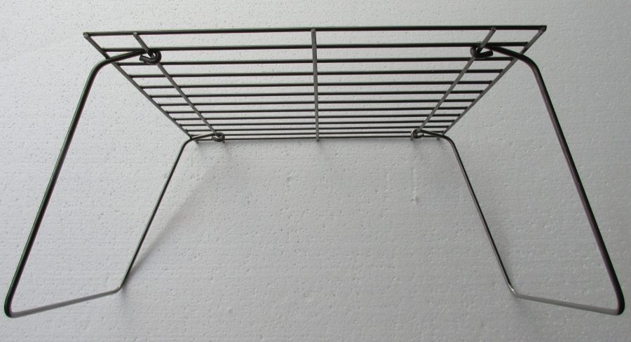 050037 Foldbar Grillrist i stål_set fra siden